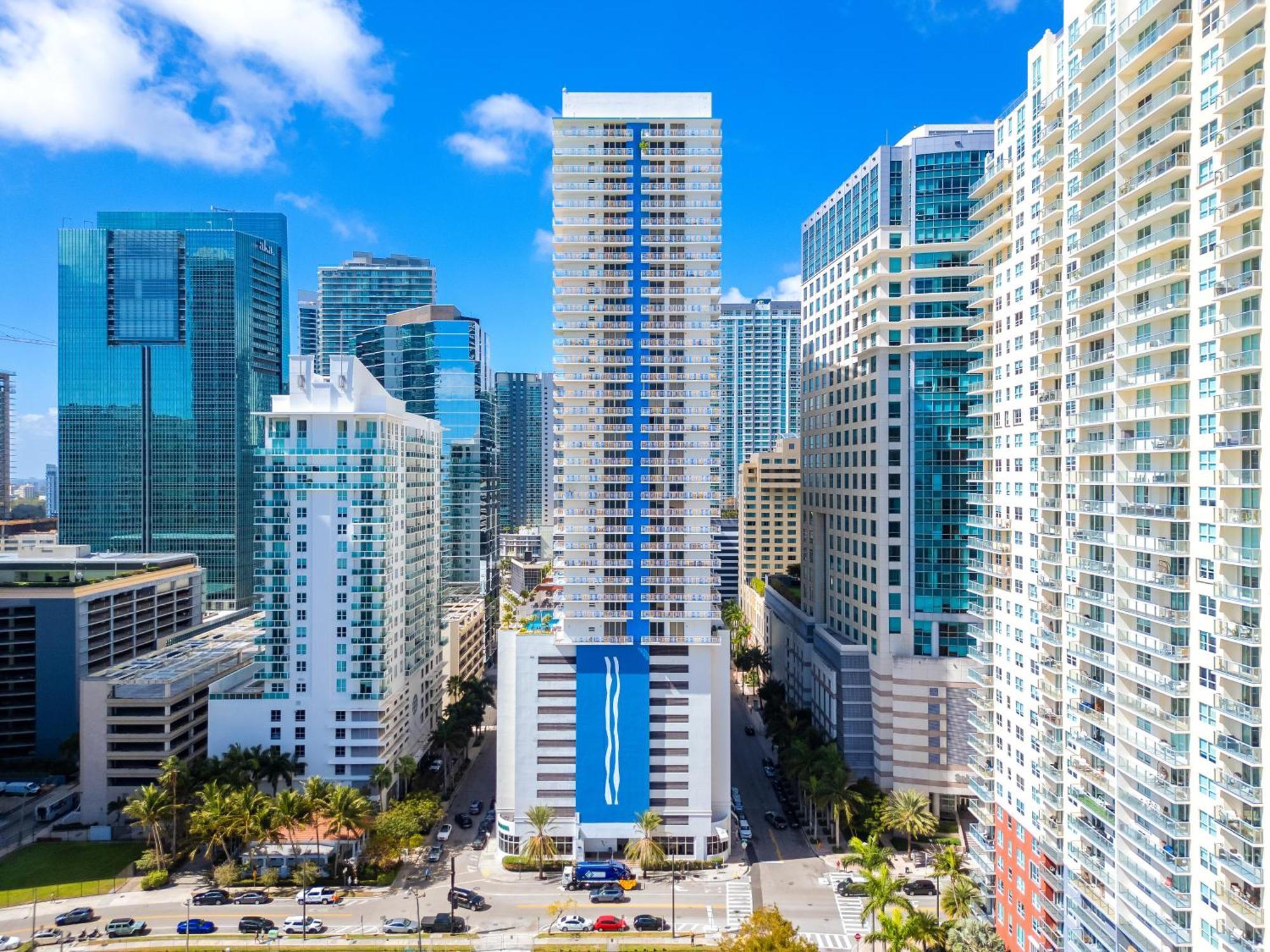Upscale Brickell 3 Bedroom With Water Views And Free Parking Майами Экстерьер фото
