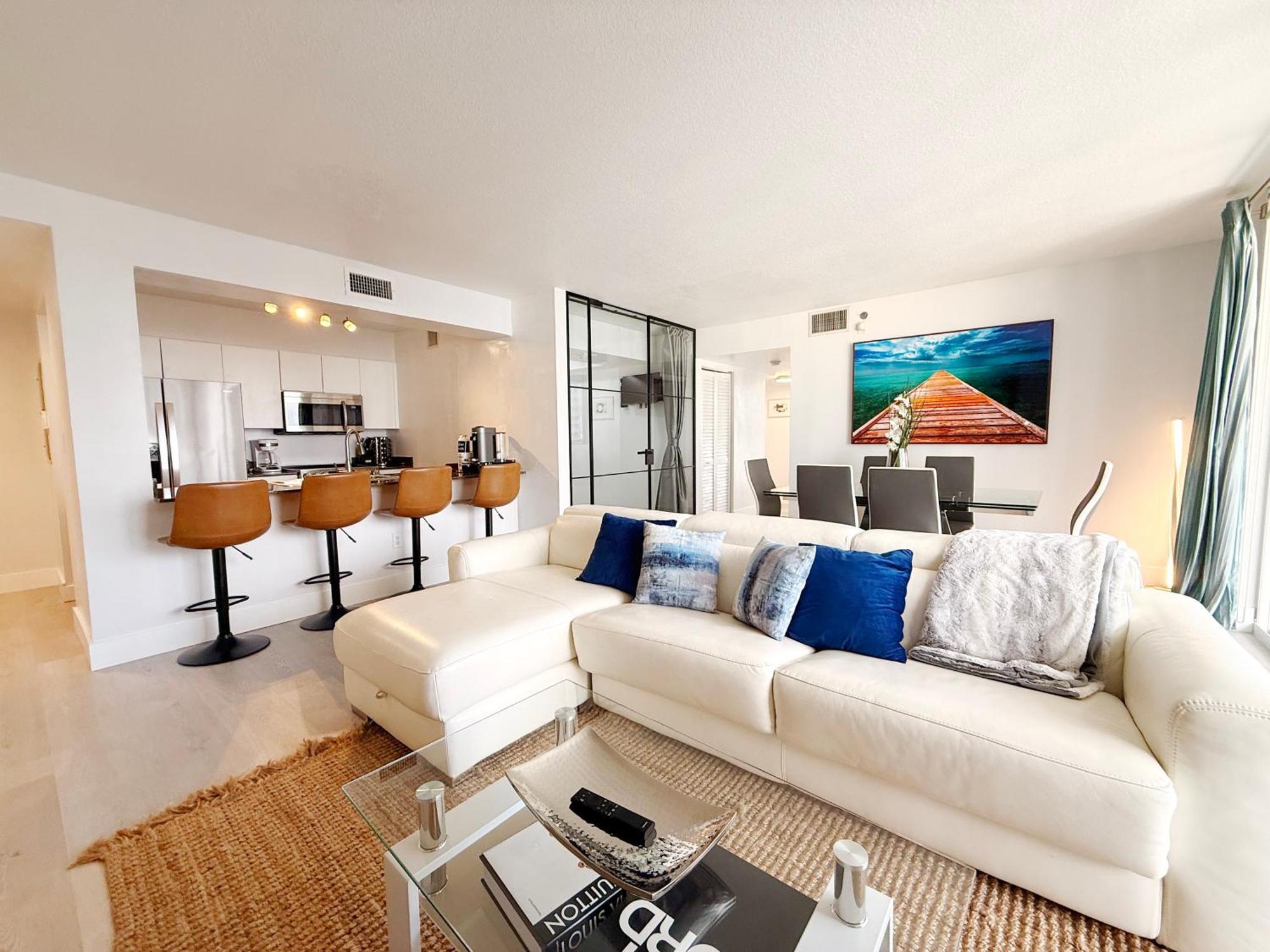Upscale Brickell 3 Bedroom With Water Views And Free Parking Майами Экстерьер фото