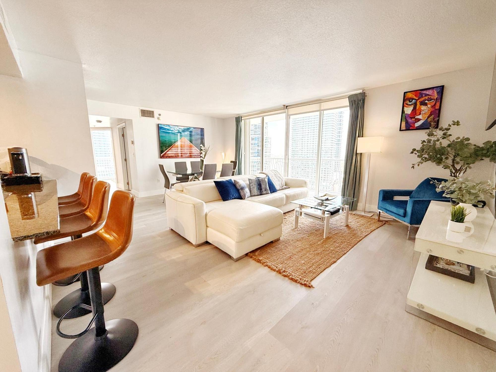 Upscale Brickell 3 Bedroom With Water Views And Free Parking Майами Экстерьер фото