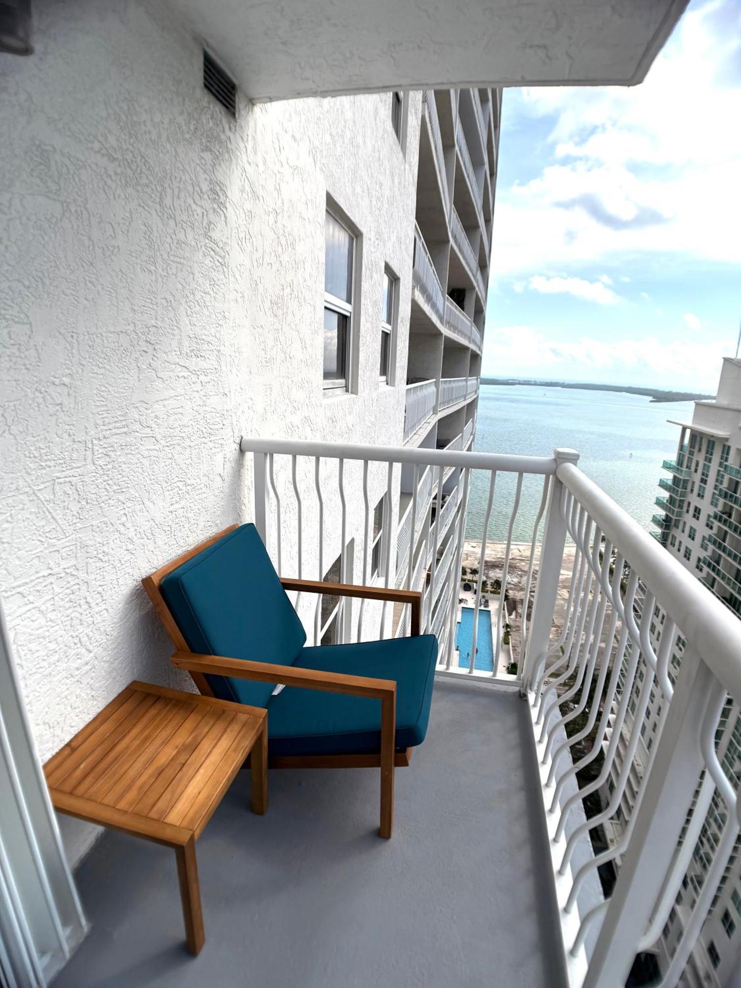 Upscale Brickell 3 Bedroom With Water Views And Free Parking Майами Экстерьер фото